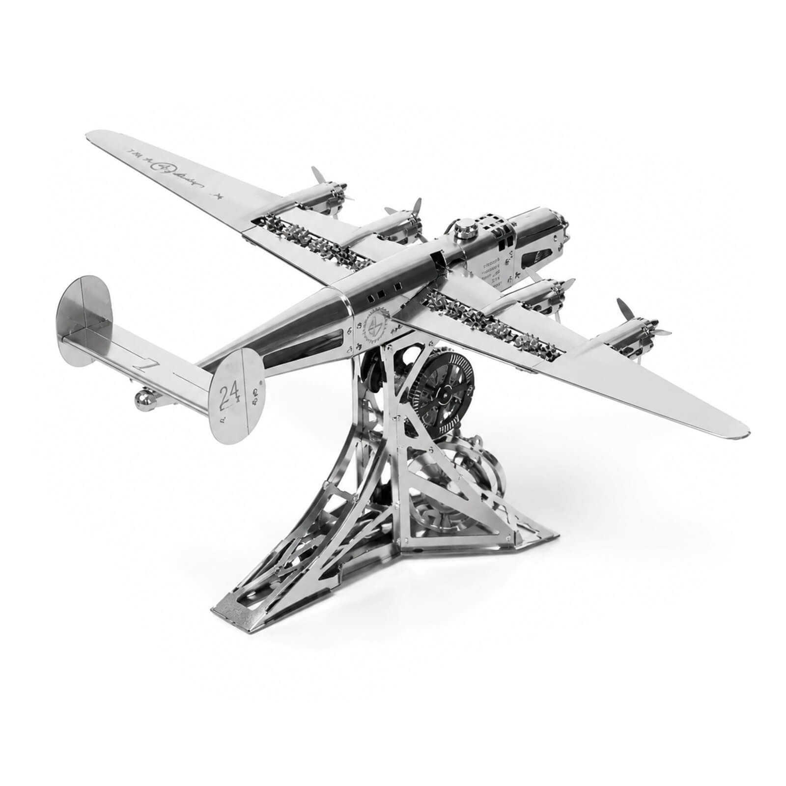 The Consolidated B-24 Liberator - Metal Construction Set