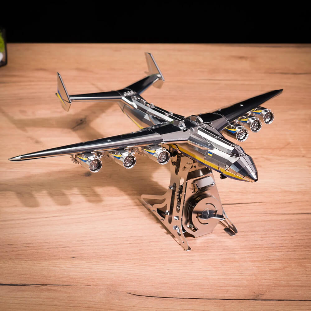 Antonov An-225 - Metal Construction Set