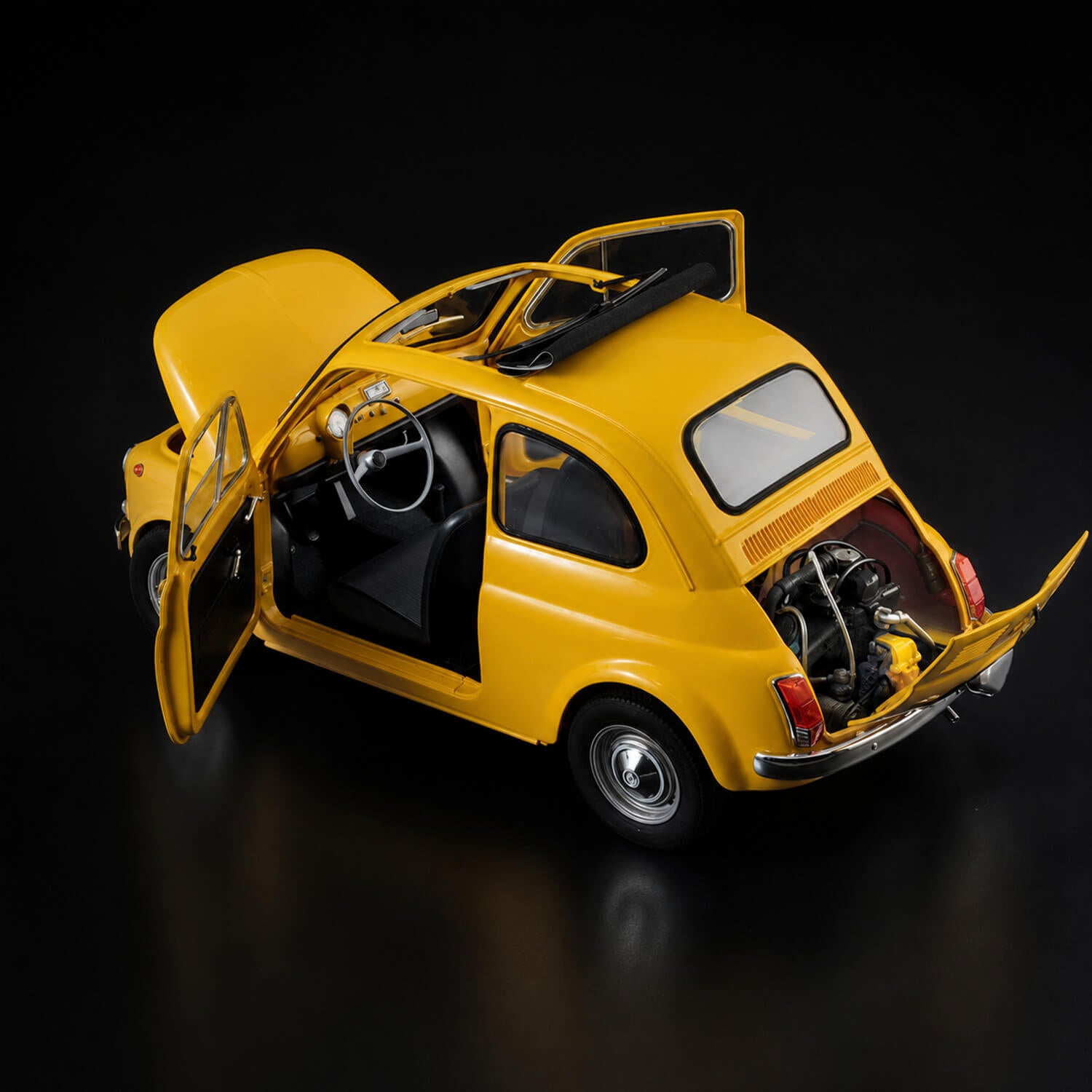 The Officially Licensed 1965 Fiat 500 1:12 Scale - Construction Set