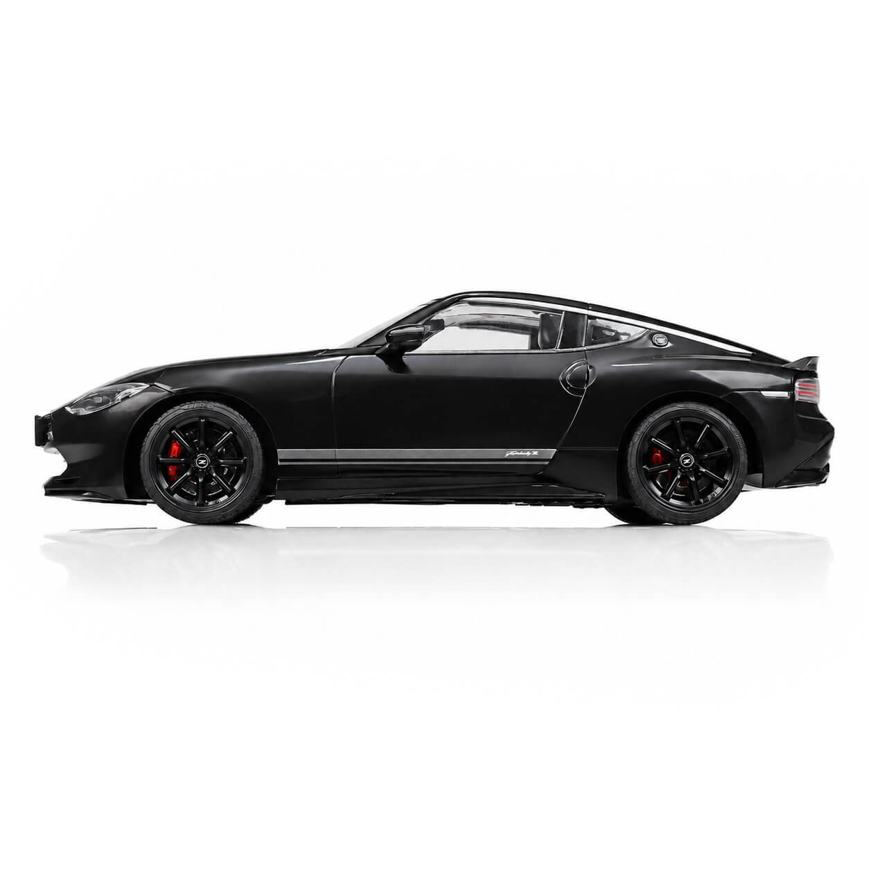 Midnight Black Nissan 400Z 1:24 Scale - Construction Set