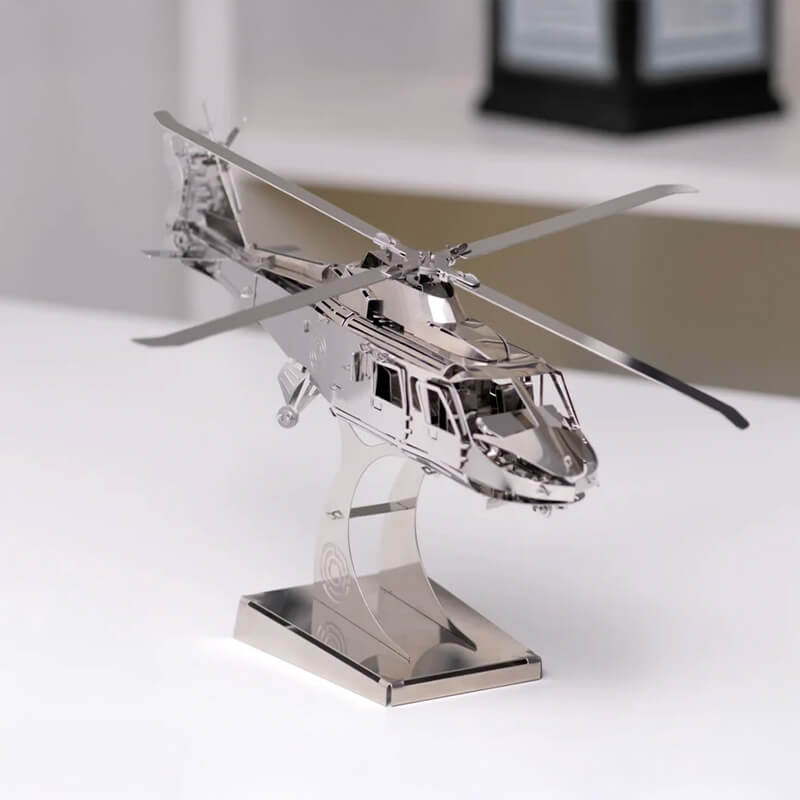 Military Helicopter - Metal Construction Set