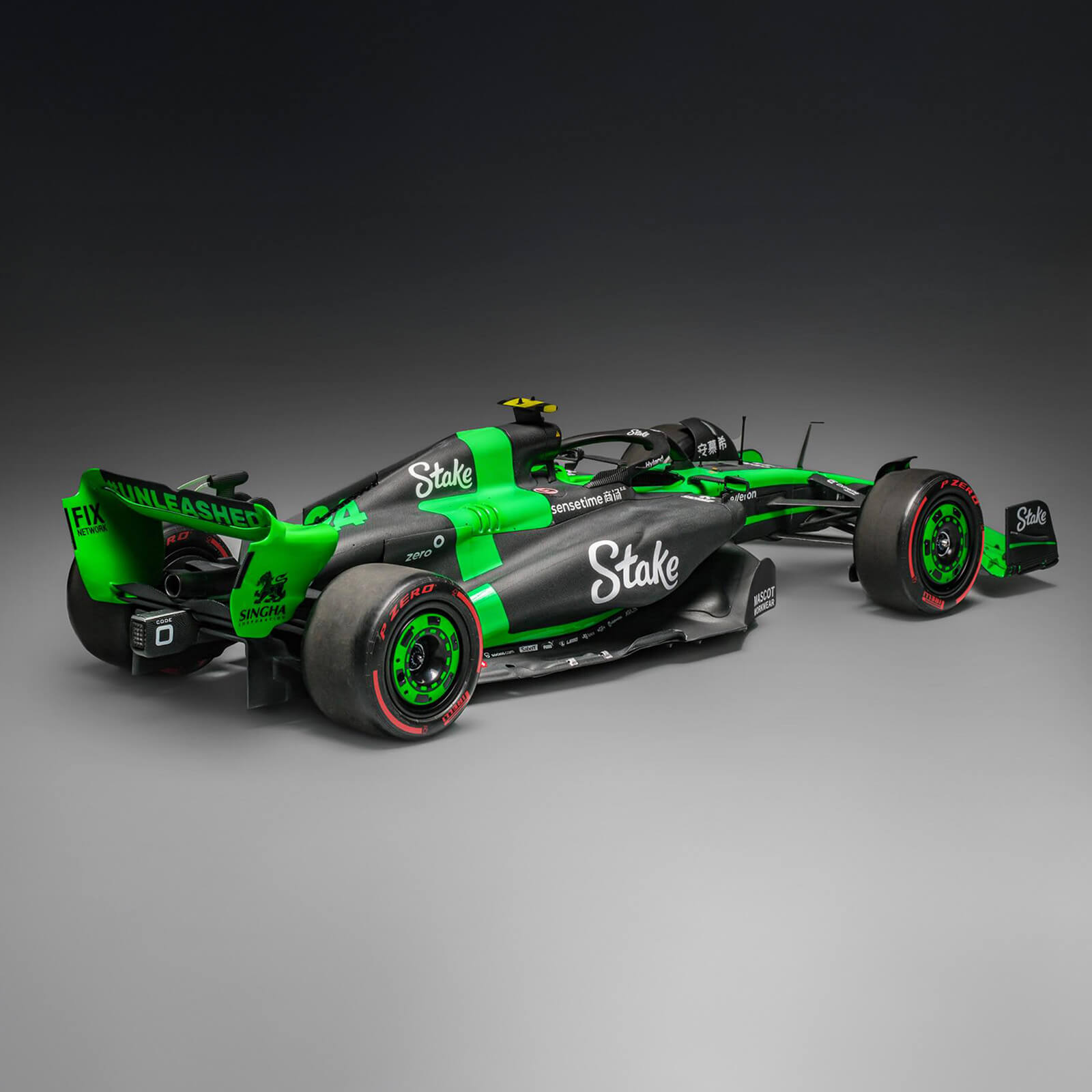 The Officially Licensed Sauber C44 Team F1 Car - Construction Set