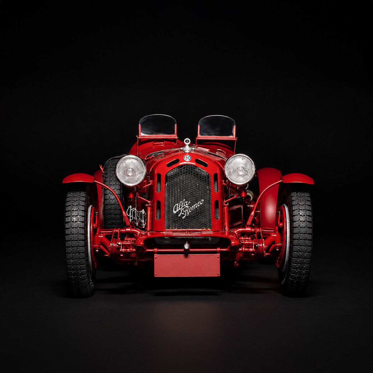 Alfa Romeo 8C2300 Roadster 1:12 Scale - Construction Set