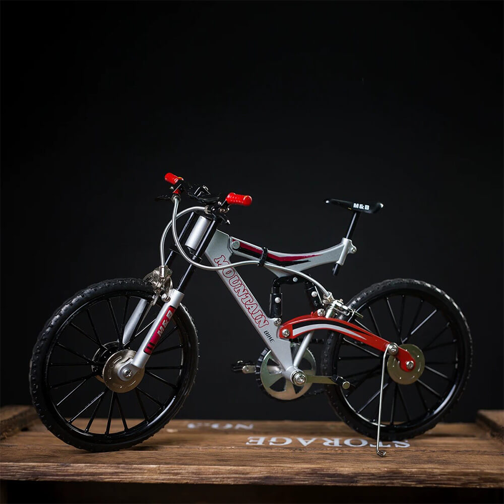 Silver & Red Mountain Bike - Metal Construction Set