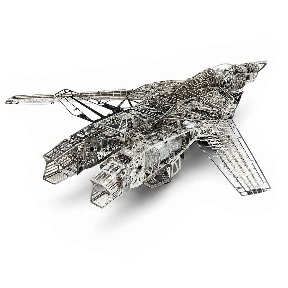 The Sci-Fi VF-1 Valkyrie - Metal Construction Set