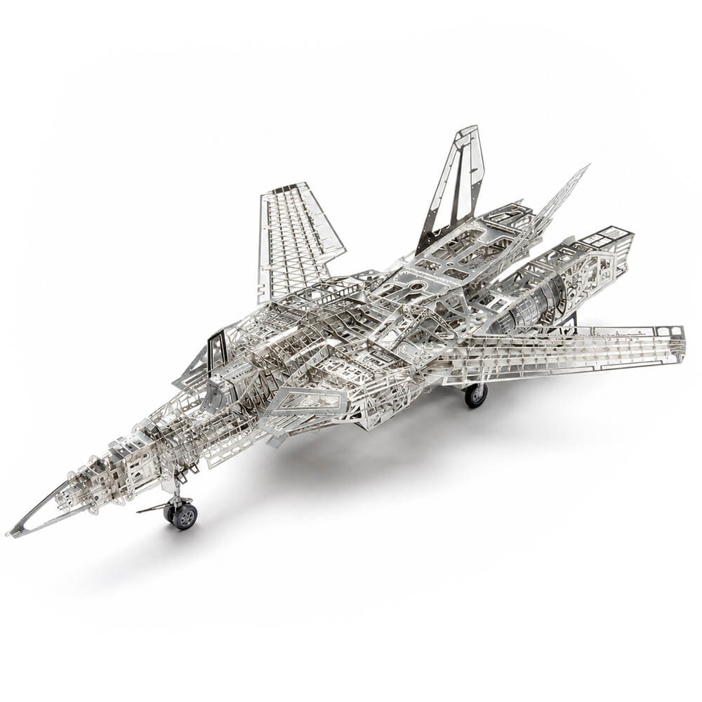 The Sci-Fi VF-1 Valkyrie - Metal Construction Set