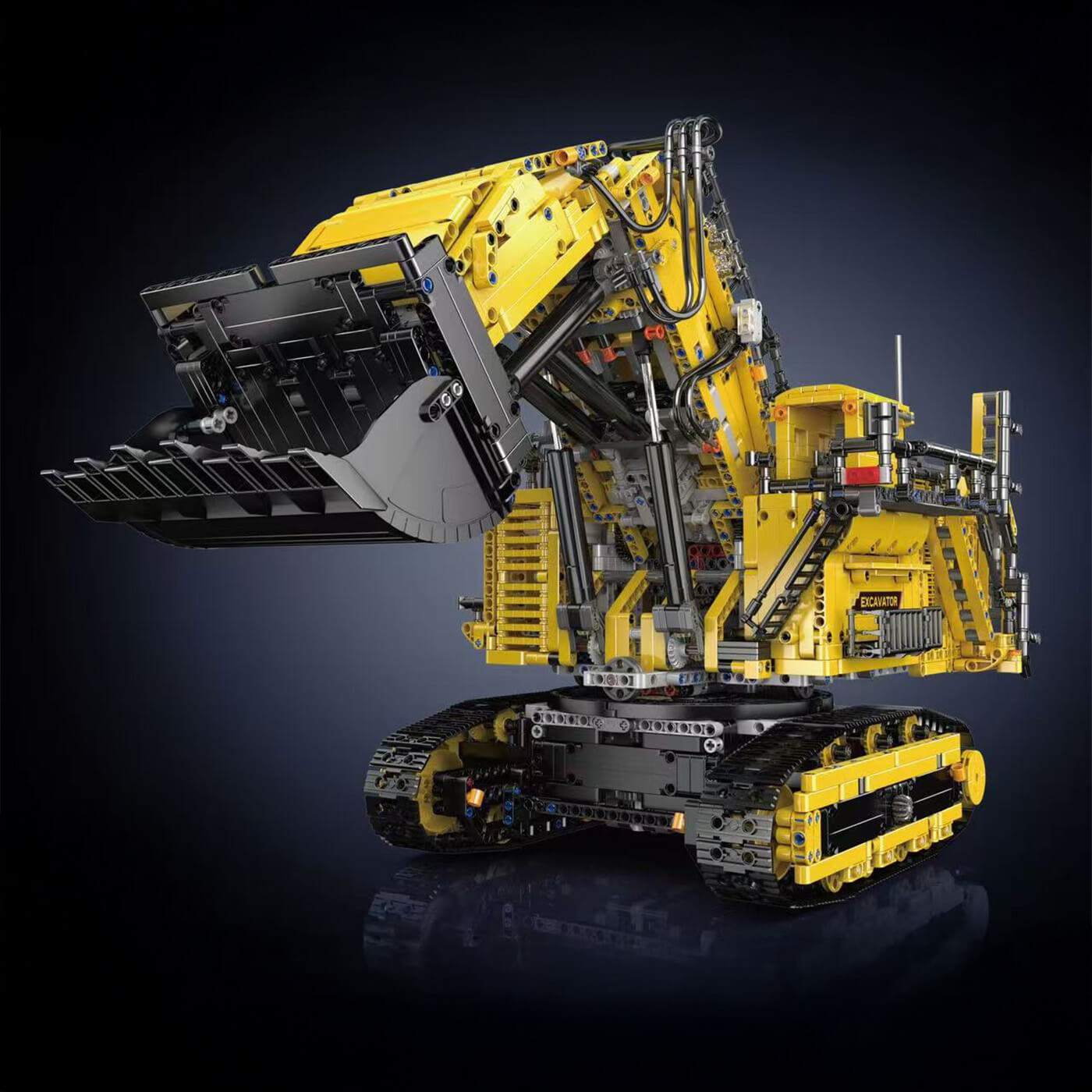 Remote Controlled Heavy Duty Excavator 4766pcs