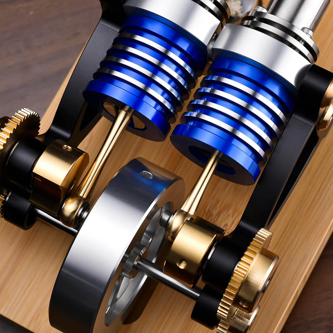 Horizontal Twin-Cylinder Stirling Engine - Metal Construction Set