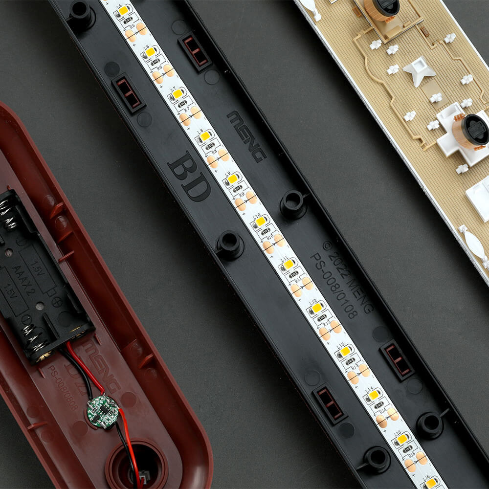 The RMS Titanic 1:700 Scale - Construction Set