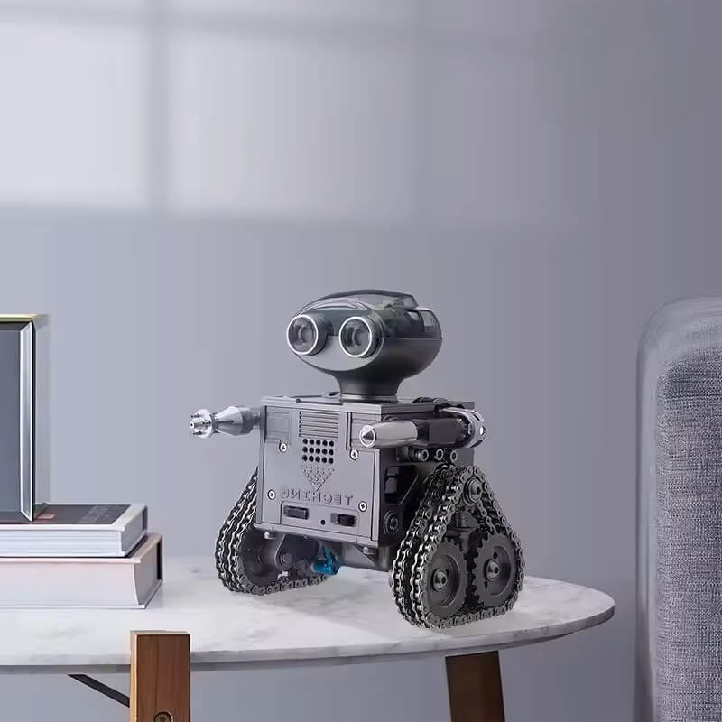Remote Controlled Sci-Fi Robot - Metal Construction Set
