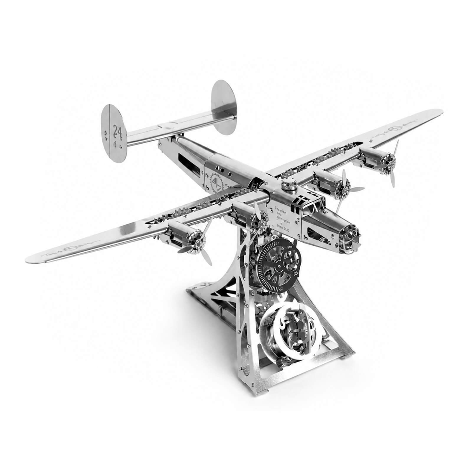 The Consolidated B-24 Liberator - Metal Construction Set