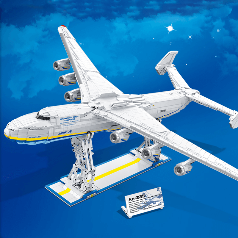 The Ultimate Antonov 225 With Stand 5349pcs