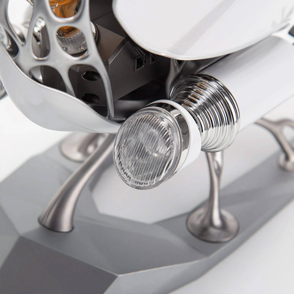 The Nautilus Sea Explorer - Metal Construction Set