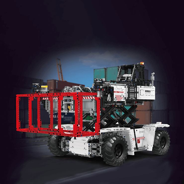 The Ultimate Container Forklift 4877pcs
