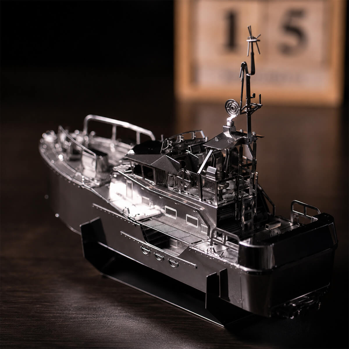 American Coast Guard Cutter - Metal Construction Set