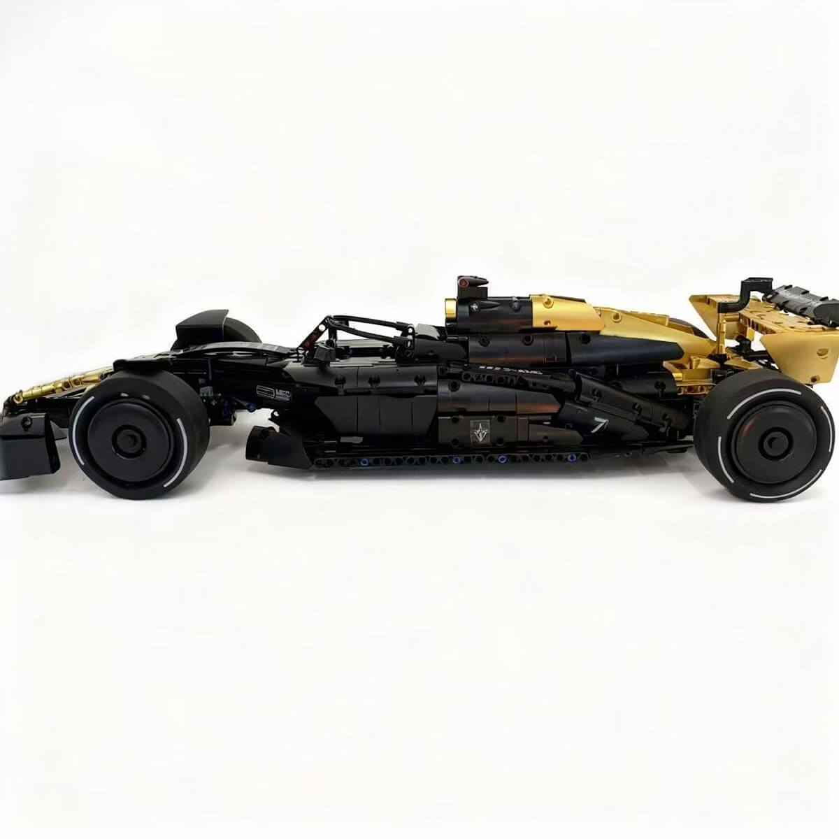 Remote Controlled Grand Prix Machine 1899pcs