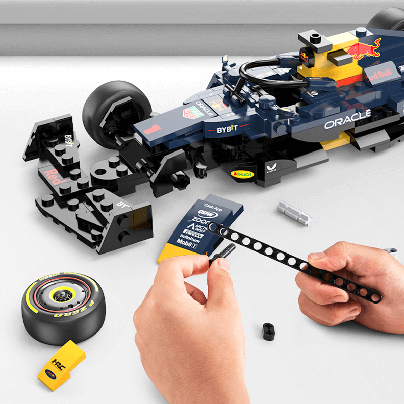 The 1:18 Scale Formula 1 Bundle 985pcs