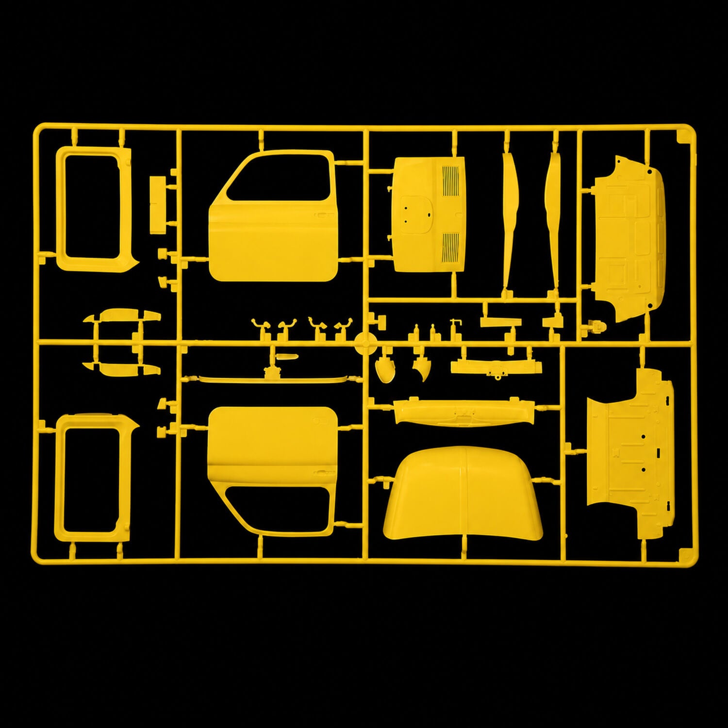 The Officially Licensed 1965 Fiat 500 1:12 Scale - Construction Set