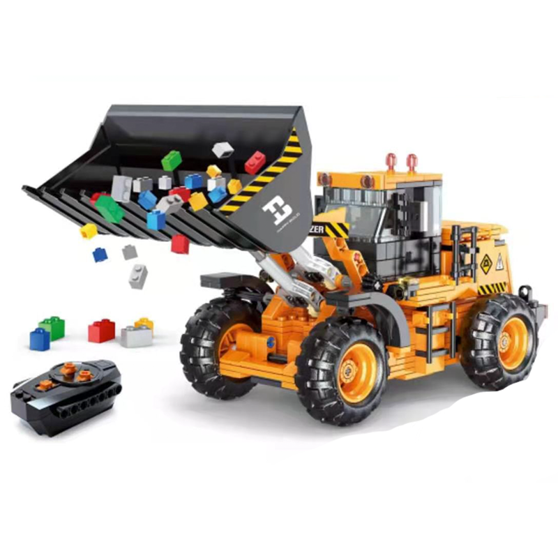 Remote Controlled Loader 696pcs