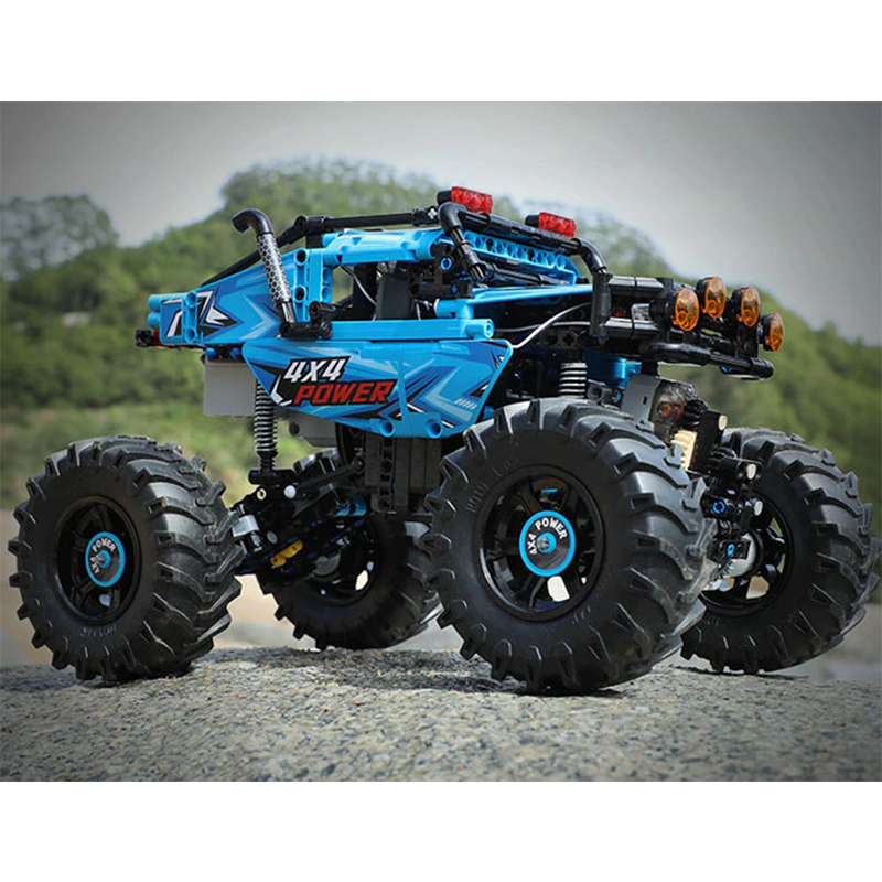 The Ultimate Remote Controlled Buggy 699pcs