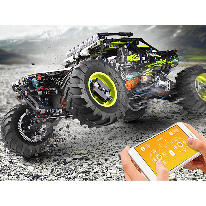 Remote Controlled Off Road Buggy 1879pcs