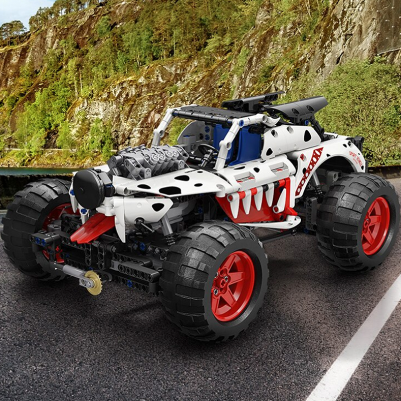 "Dalmatian" Monster Truck 986pcs