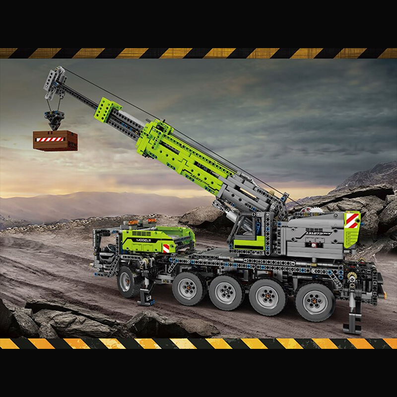 Remote Controlled Crane 2818pcs