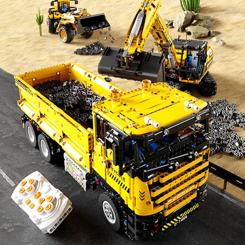 Remote Controlled Loader 1607pcs