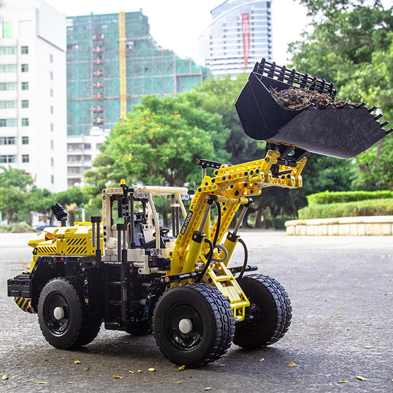 Heavy Duty Remote Controlled Loader 1802pcs