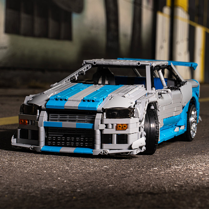 57cm Toy Car R34 6 Cylinder Engine All Wheel Drive 8 57cm Toy Car R34 6 Cylinder Engine All Wheel Drive 7