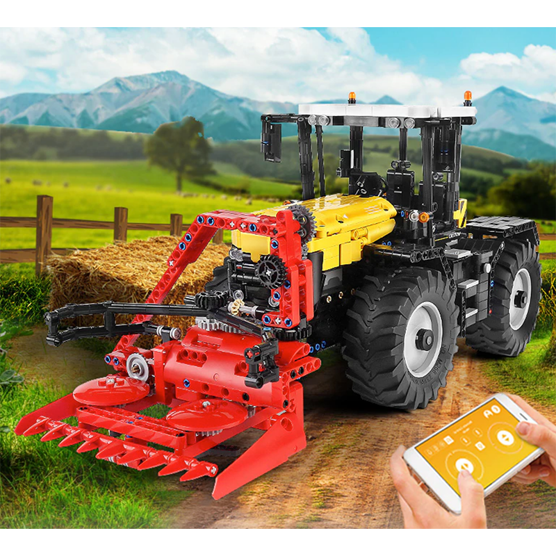 Remote Controlled Tractor 2596pcs